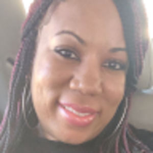 Meet your Posher, Monique